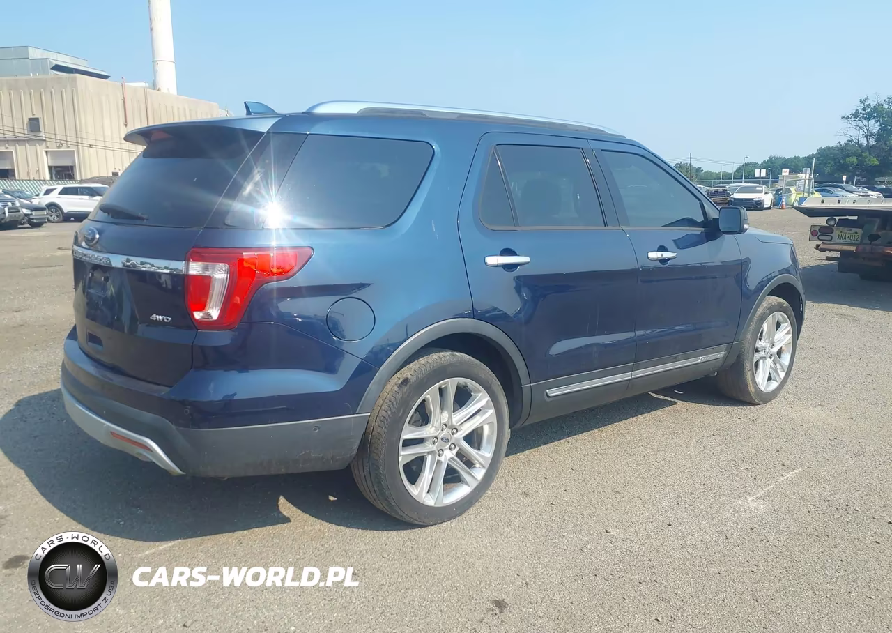 2017 Ford Explorer Limited VIN:1FM5K8F8XHGD80295 - 4