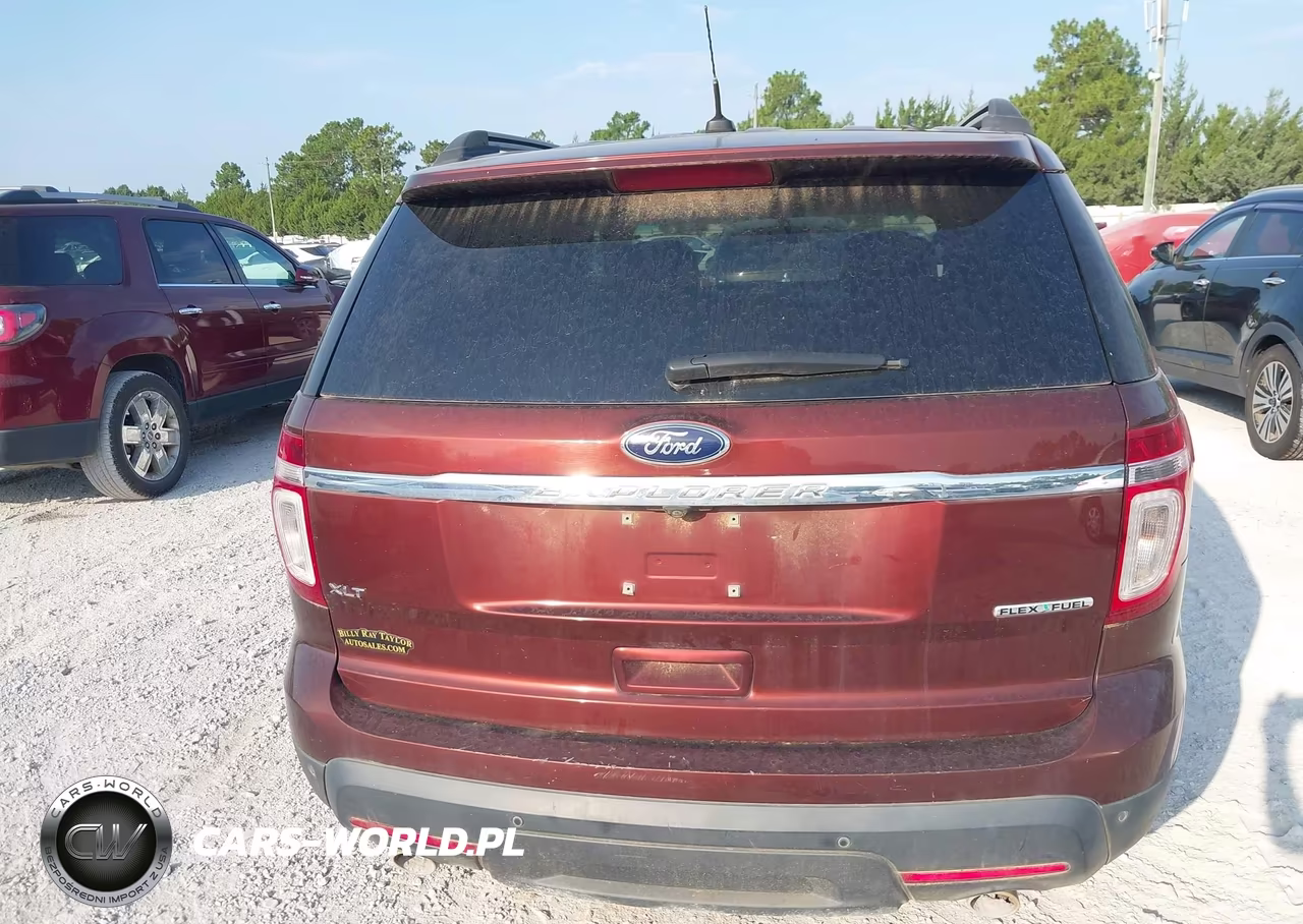 2015 Ford Explorer Xlt VIN:1FM5K7D81FGA13621 - 16