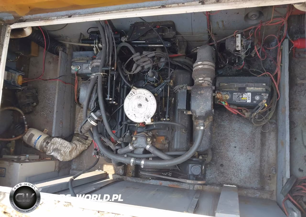 1986 Sea Ray Sundance And Trailer VIN:SERM5204L586 - 10