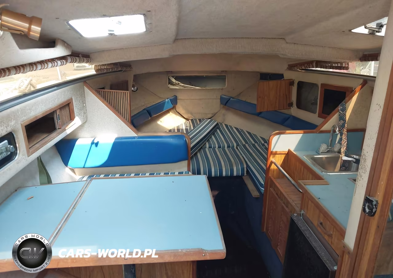 1986 Sea Ray Sundance And Trailer VIN:SERM5204L586 - 17