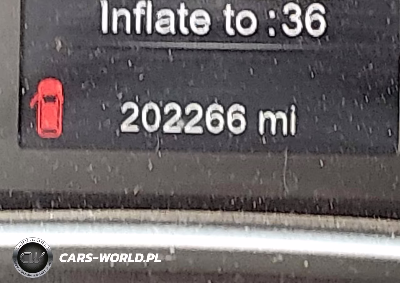 2017 Chrysler Pacifica Touring-L VIN:2C4RC1BG0HR583296 - 15
