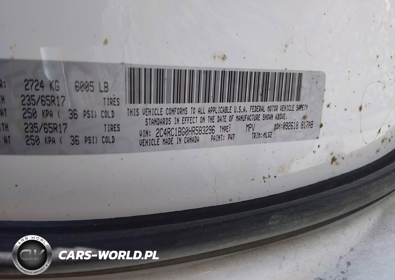 2017 Chrysler Pacifica Touring-L VIN:2C4RC1BG0HR583296 - 9