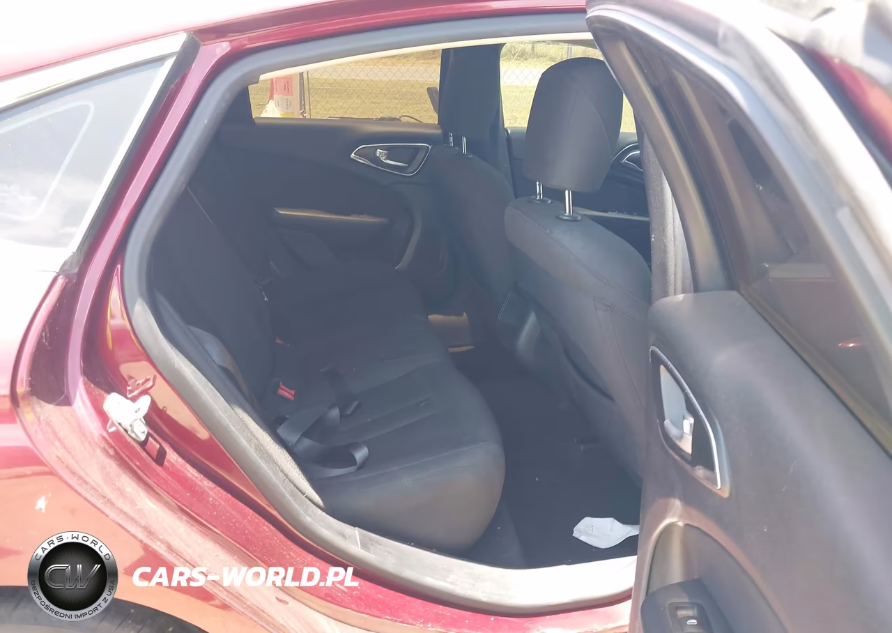 2016 Chrysler 200 Limited VIN:1C3CCCAB1GN107842 - 8
