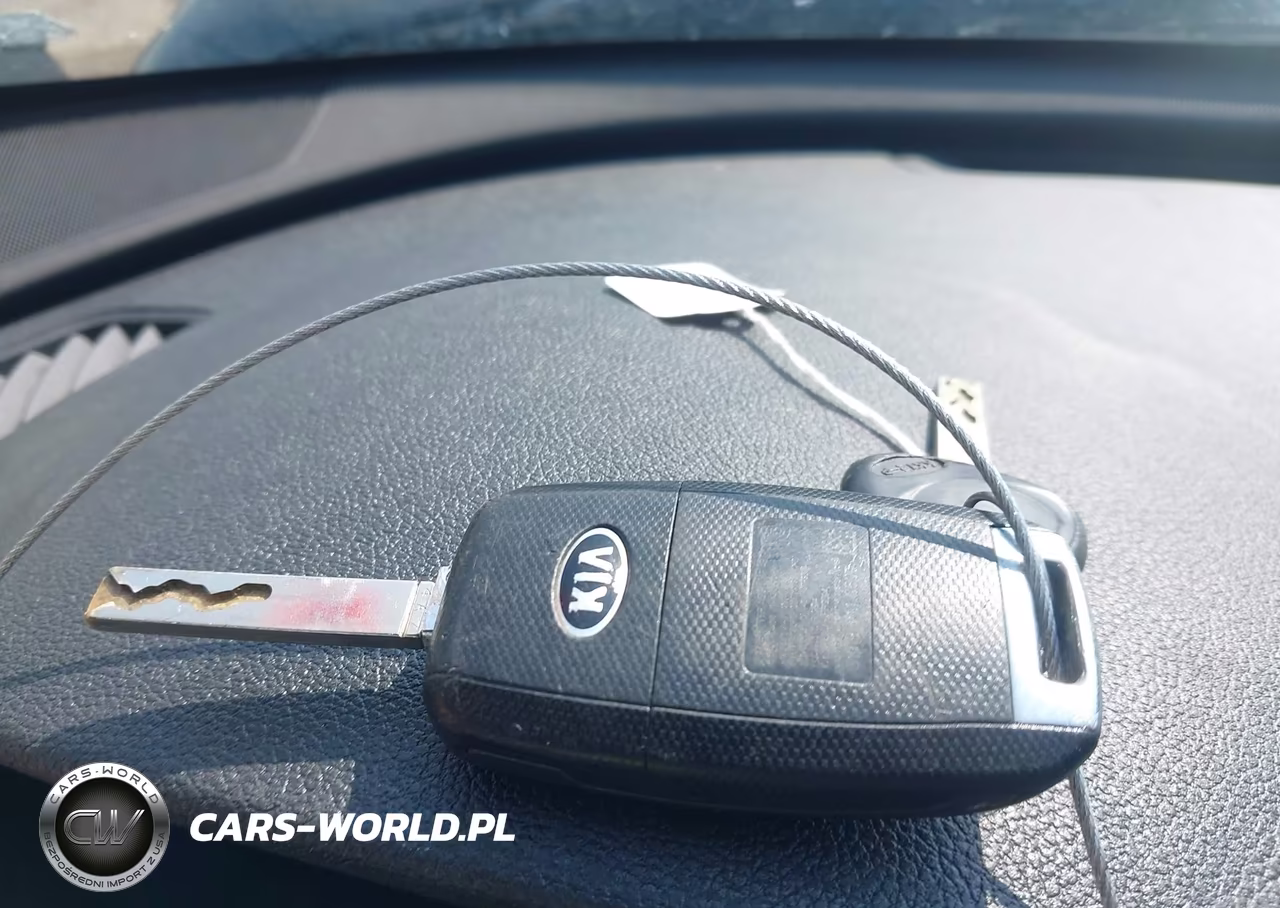 2016 Kia Optima Lx VIN:5XXGT4L3XGG076983 - 11