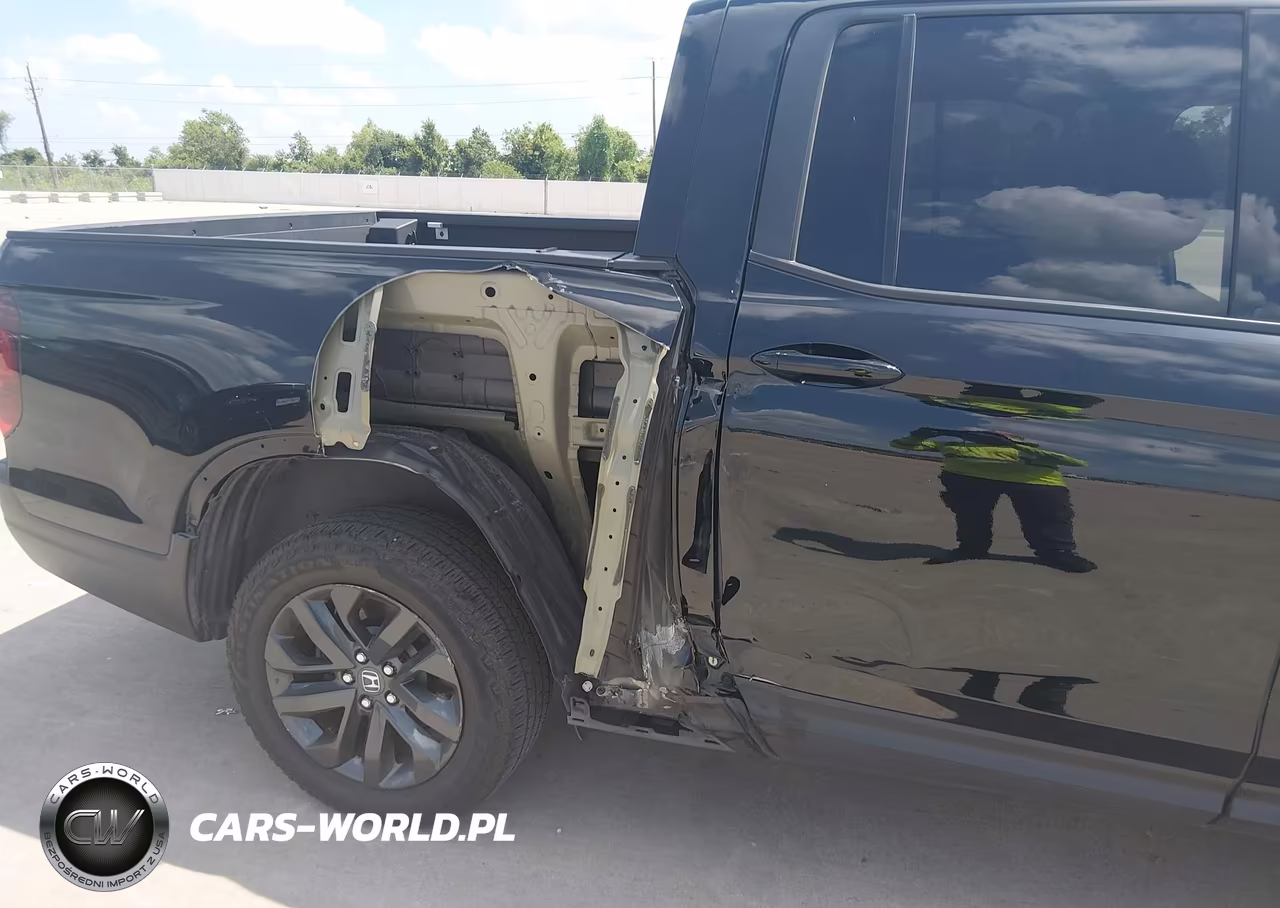 2024 Honda Ridgeline Sport VIN:5FPYK3F14RB006906 - 17