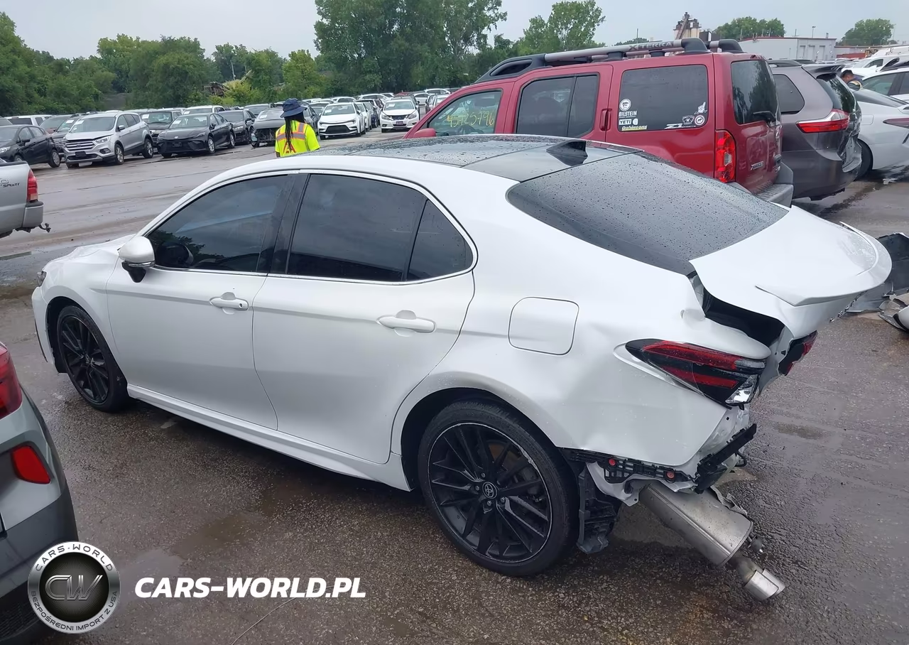 2021 Toyota Camry Xse VIN:4T1K61AK6MU551136 - 15