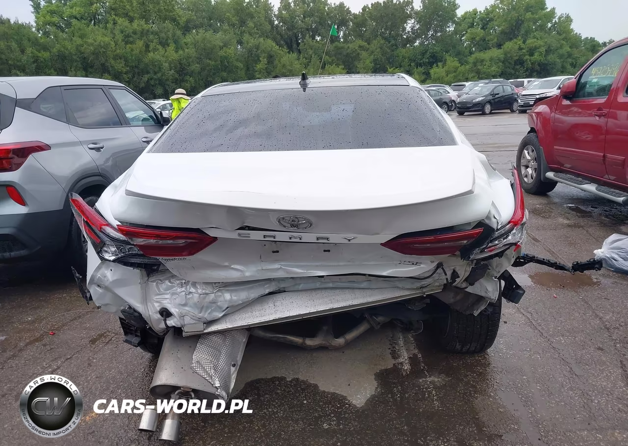 2021 Toyota Camry Xse VIN:4T1K61AK6MU551136 - 17