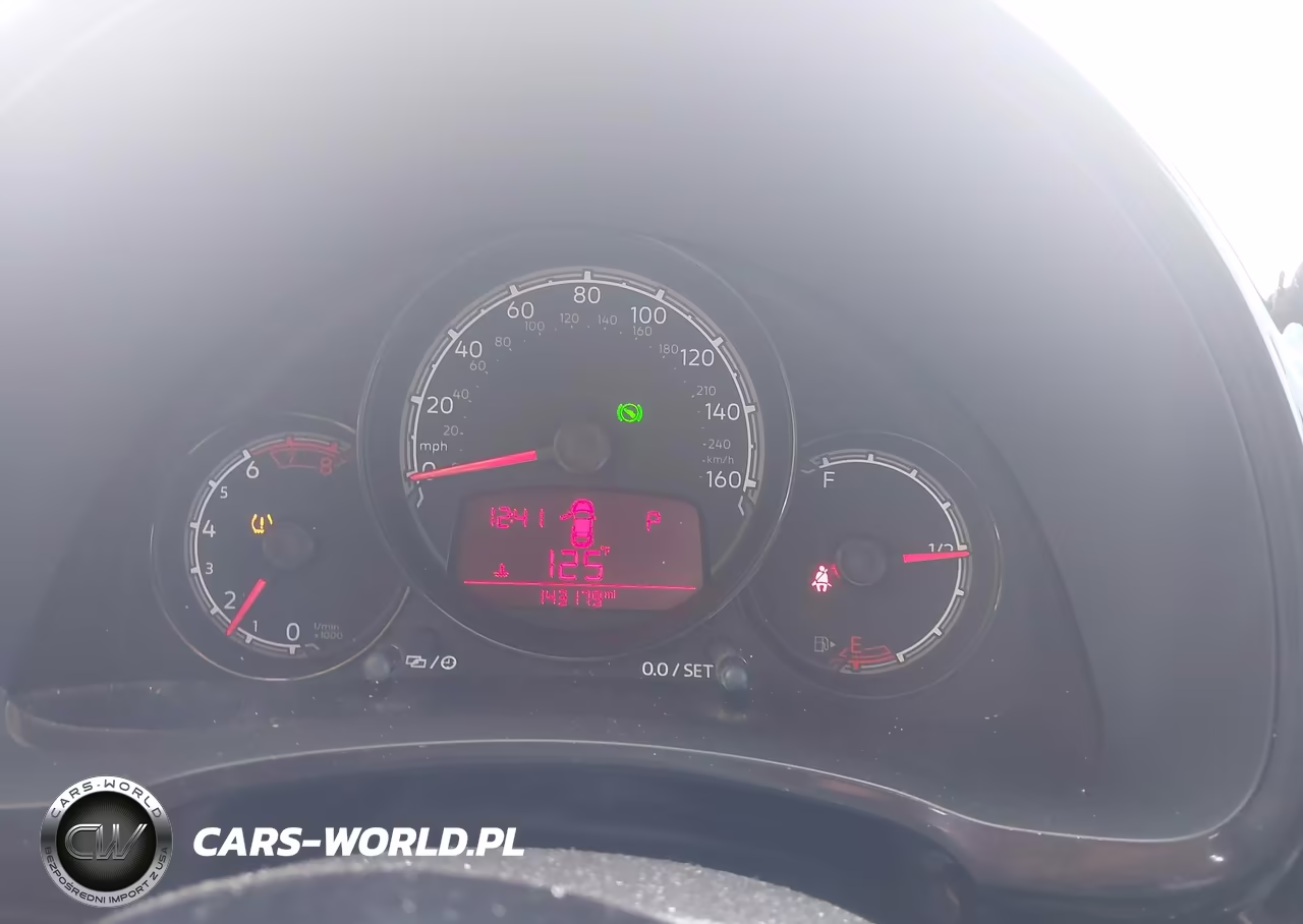 2017 Volkswagen Beetle #Pinkbeetle-1.8T Classic-1.8T S VIN:3VWF17AT1HM630687 - 7