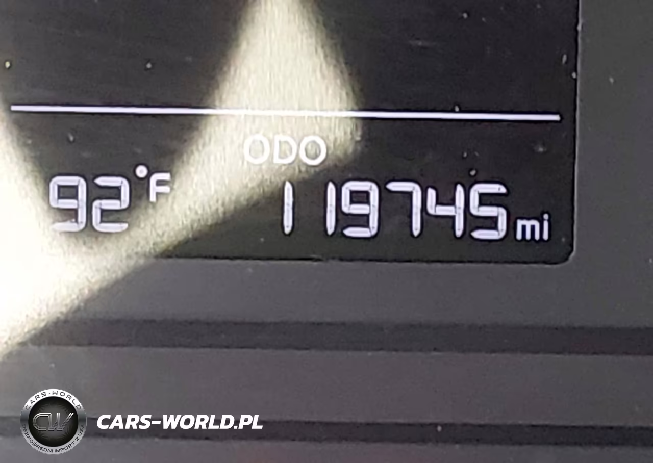 2018 Kia Forte Lx VIN:3KPFK4A79JE181325 - 16