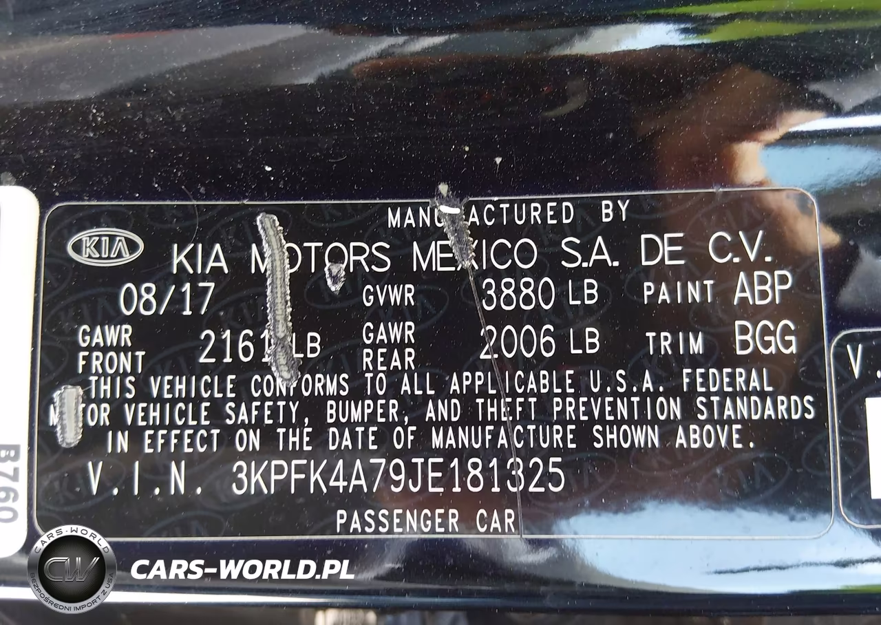2018 Kia Forte Lx VIN:3KPFK4A79JE181325 - 9