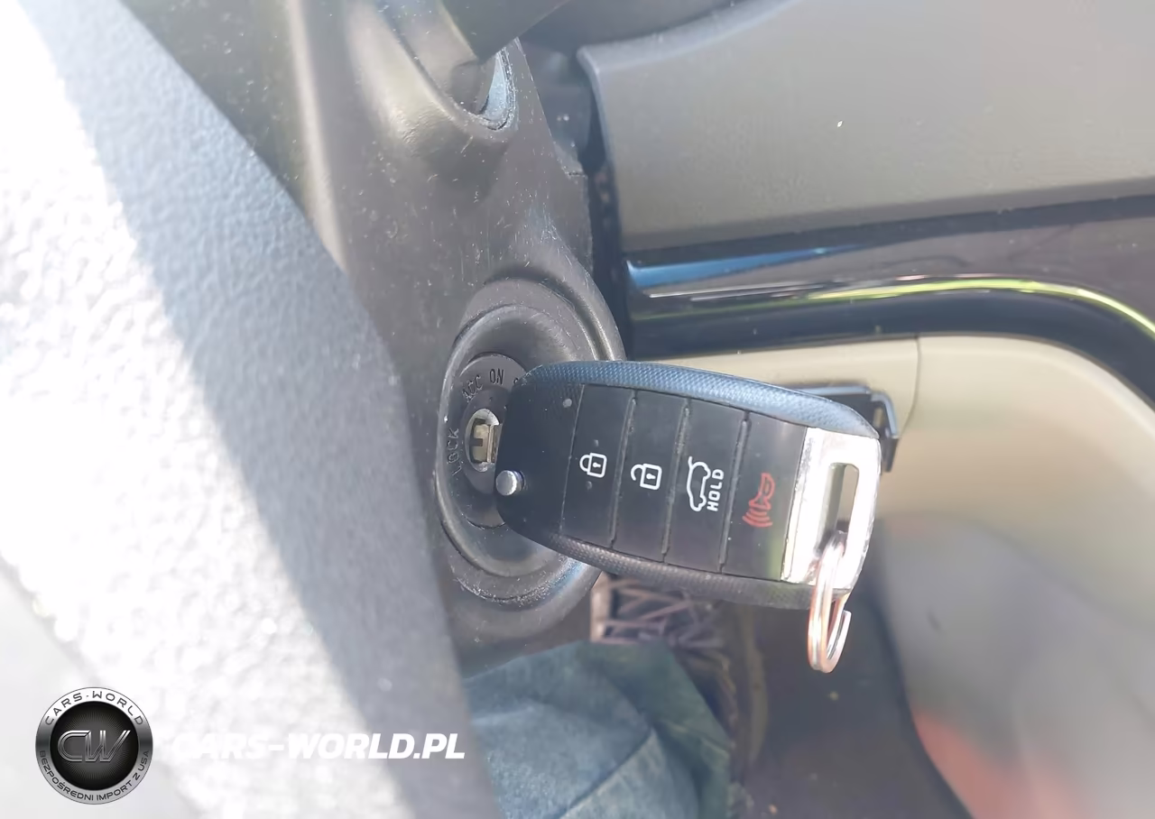 2017 Kia Sedona L VIN:KNDMA5C19H6282874 - 11