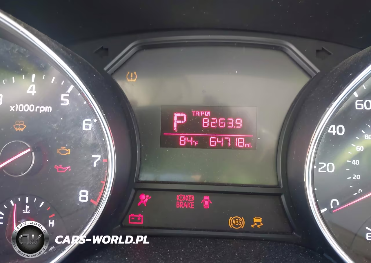 2017 Kia Sedona L VIN:KNDMA5C19H6282874 - 7