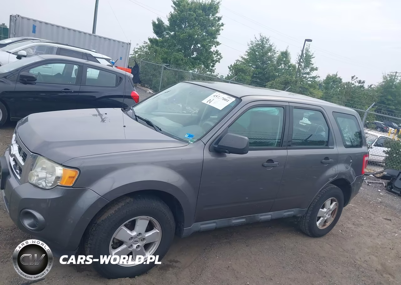 2011 Ford Escape Xls VIN:1FMCU9C74BKB70685 - 14