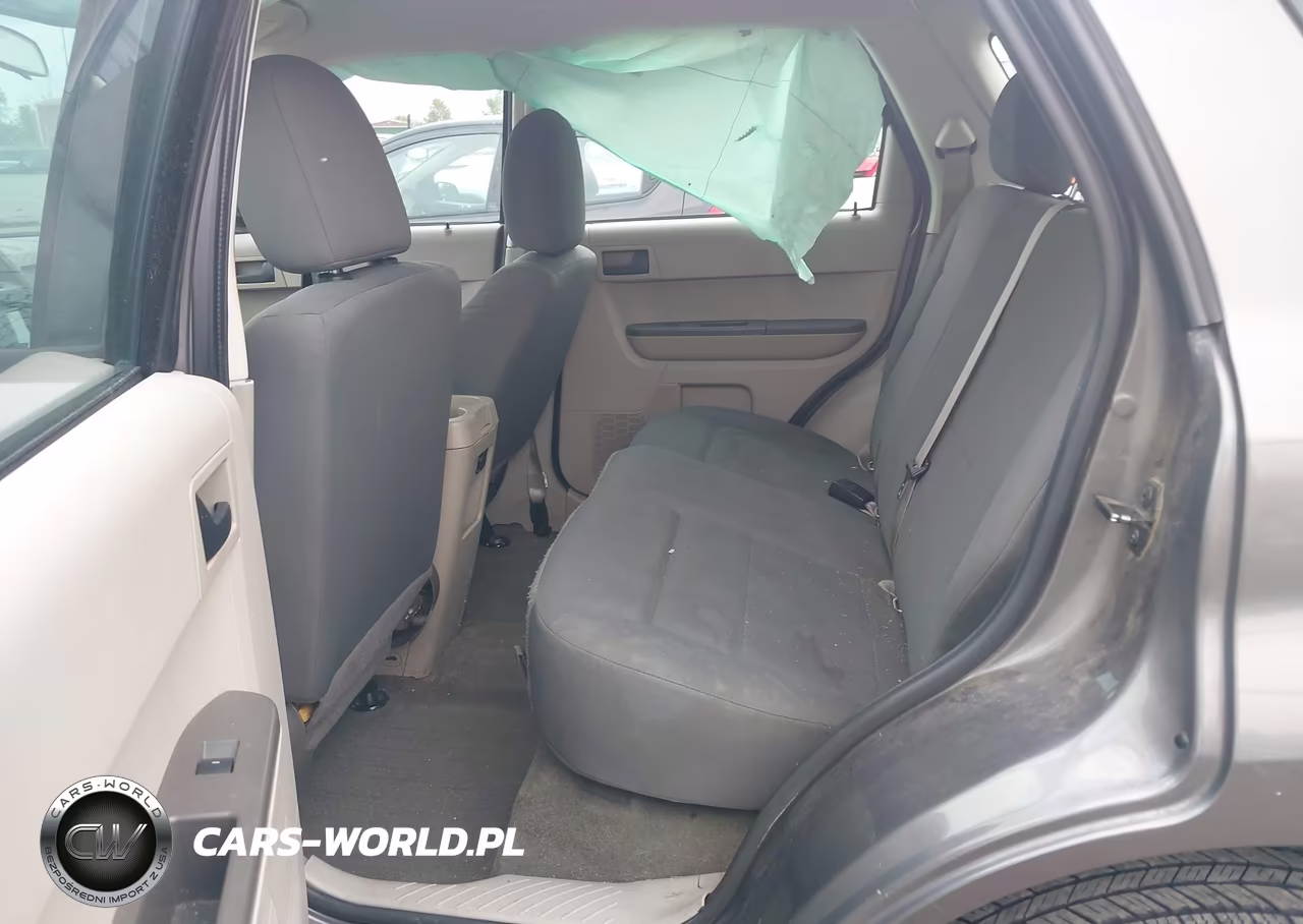 2011 Ford Escape Xls VIN:1FMCU9C74BKB70685 - 8