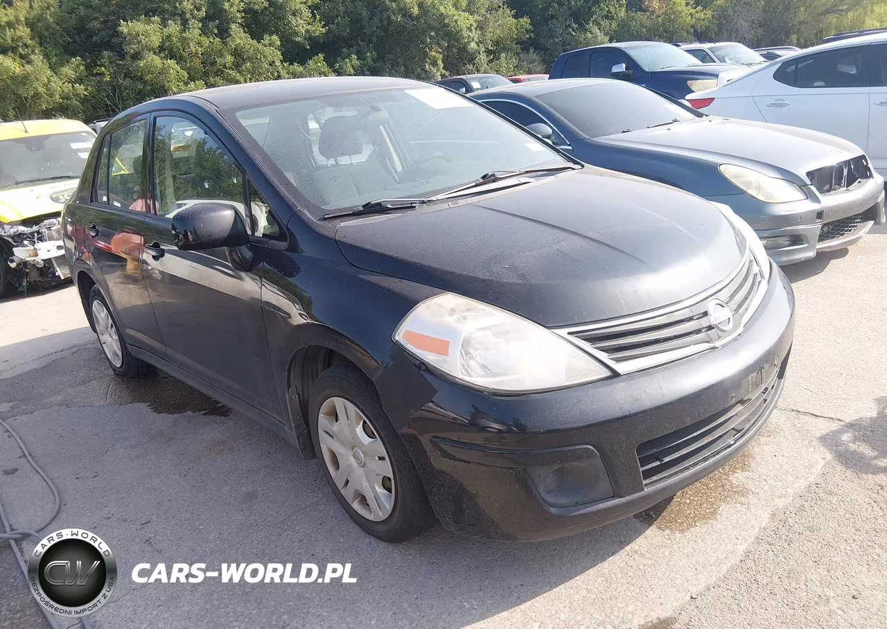 2010 Nissan Versa 1.8S
