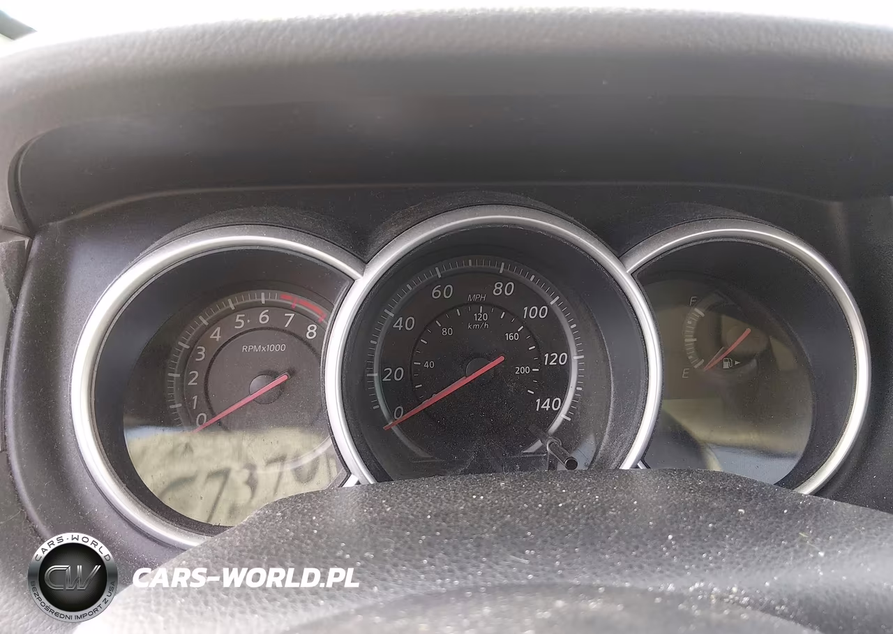 2010 Nissan Versa 1.8S VIN:3N1BC1AP0AL401735 - 7