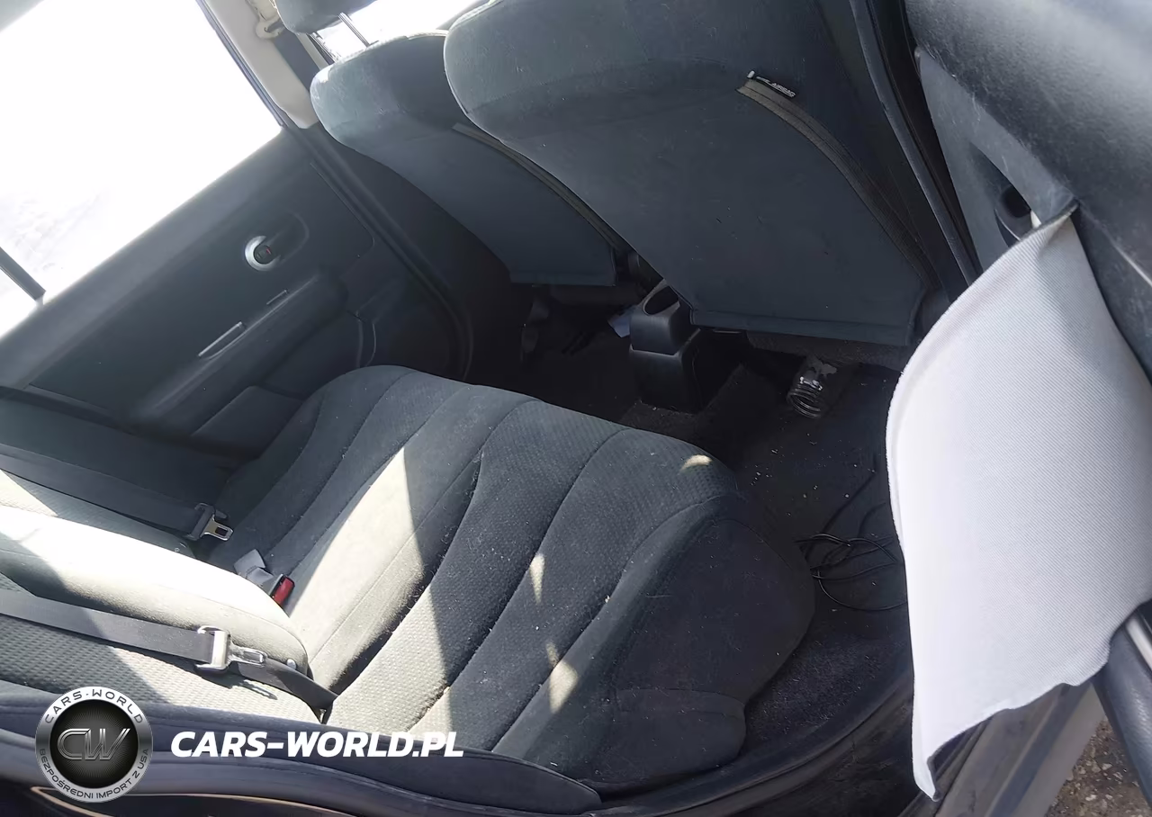 2010 Nissan Versa 1.8S VIN:3N1BC1AP0AL401735 - 8