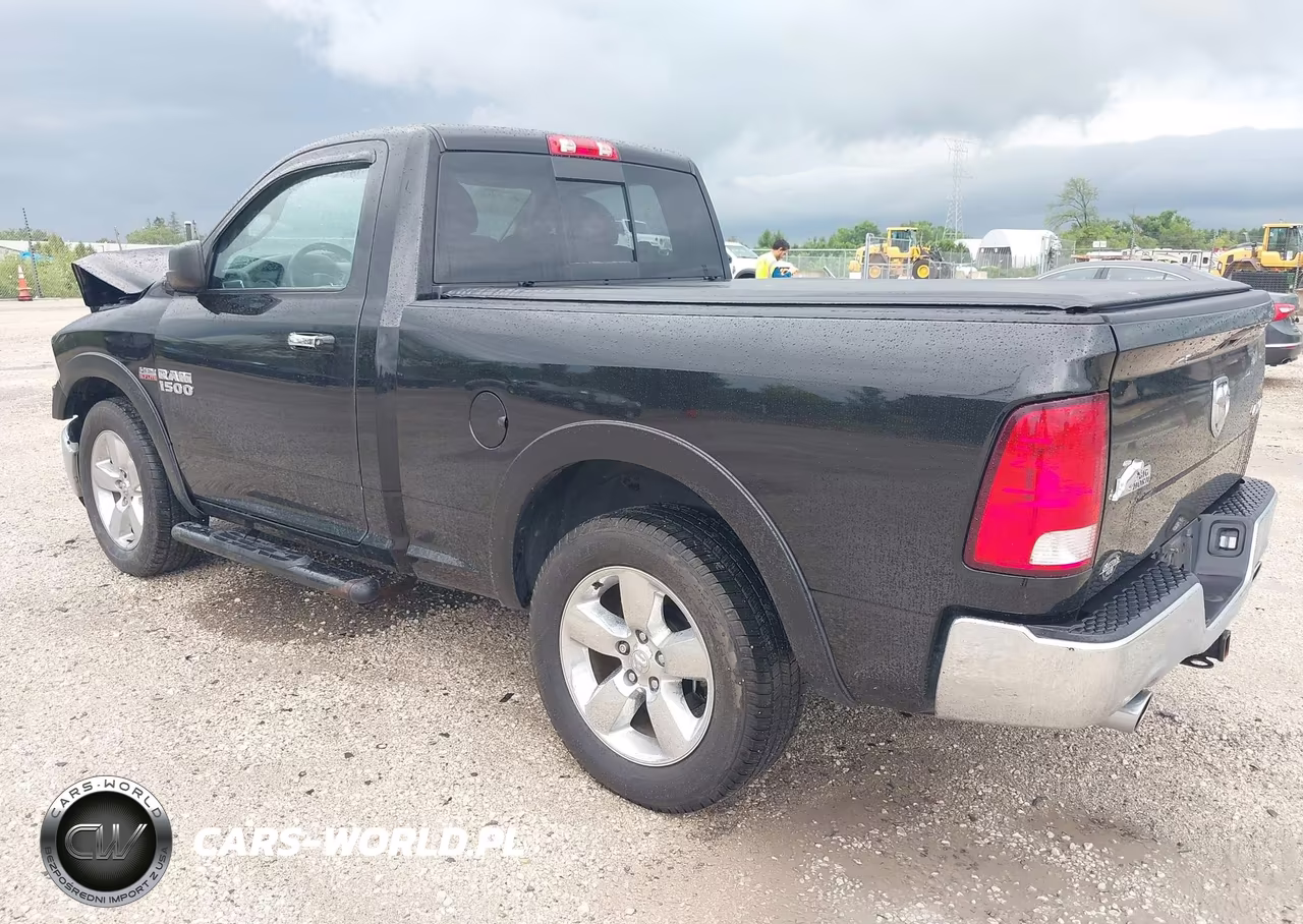 2015 Ram 1500 Big Horn VIN:3C6JR7BT6FG669637 - 3