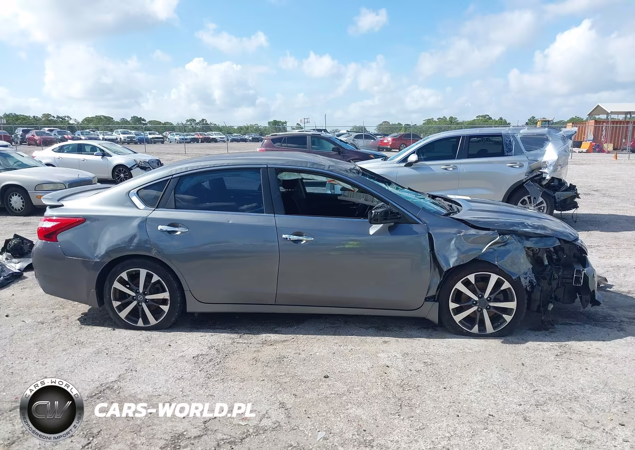 2016 Nissan Altima 2.5 Sr VIN:1N4AL3AP8GN315639 - 13