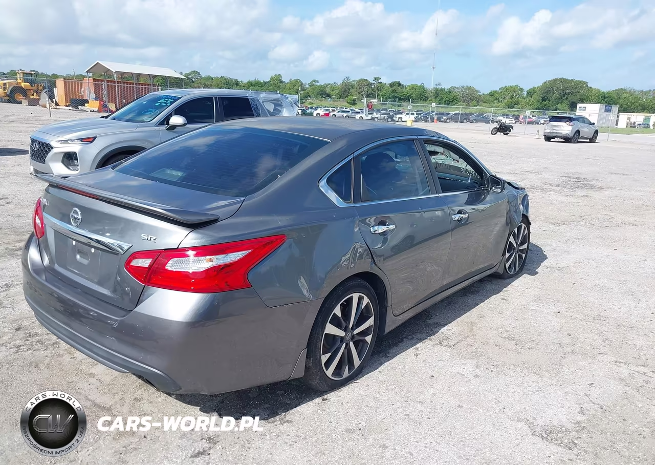2016 Nissan Altima 2.5 Sr VIN:1N4AL3AP8GN315639 - 4