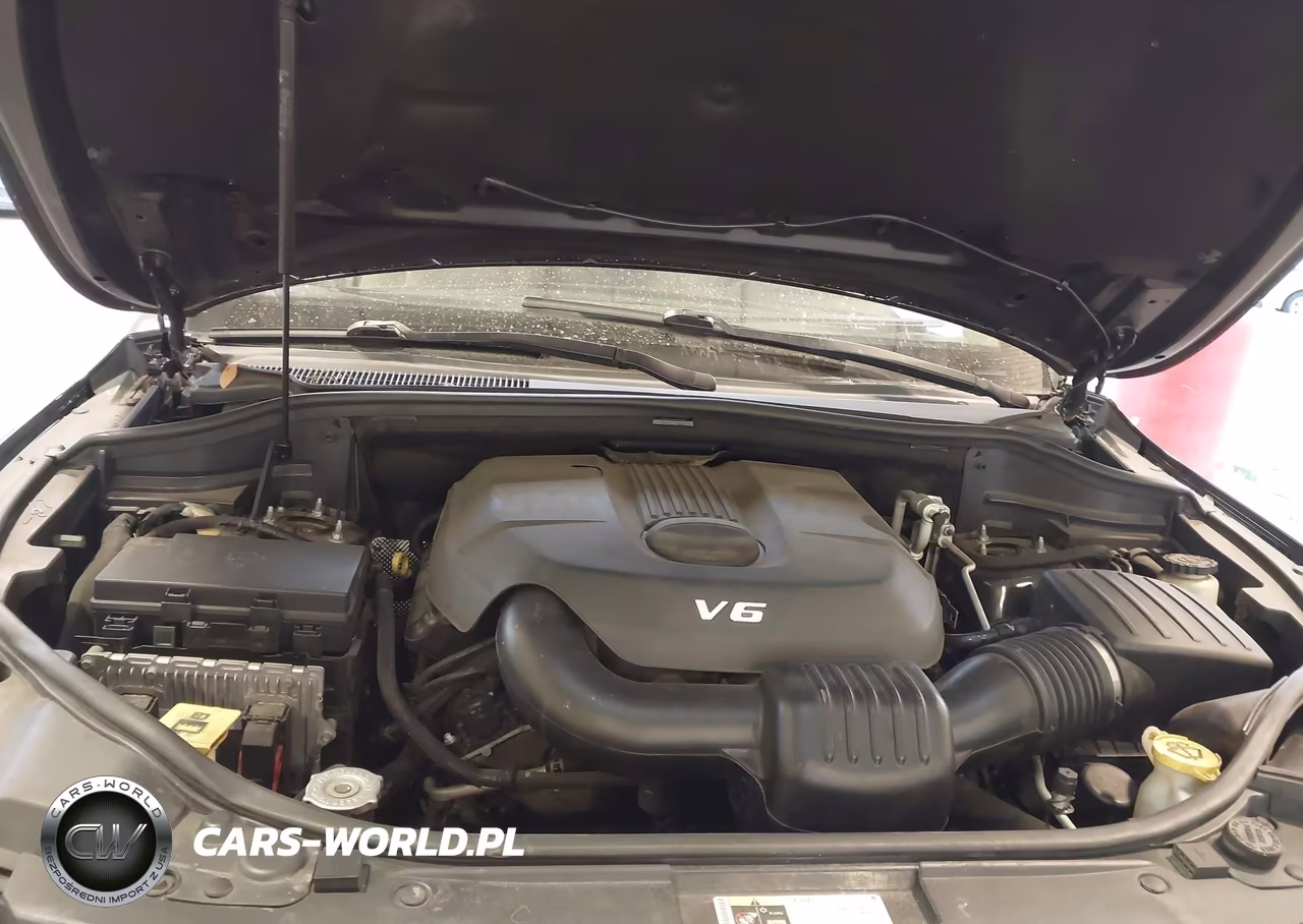 2014 Jeep Grand Cherokee Overland VIN:1C4RJECG5EC556109 - 10
