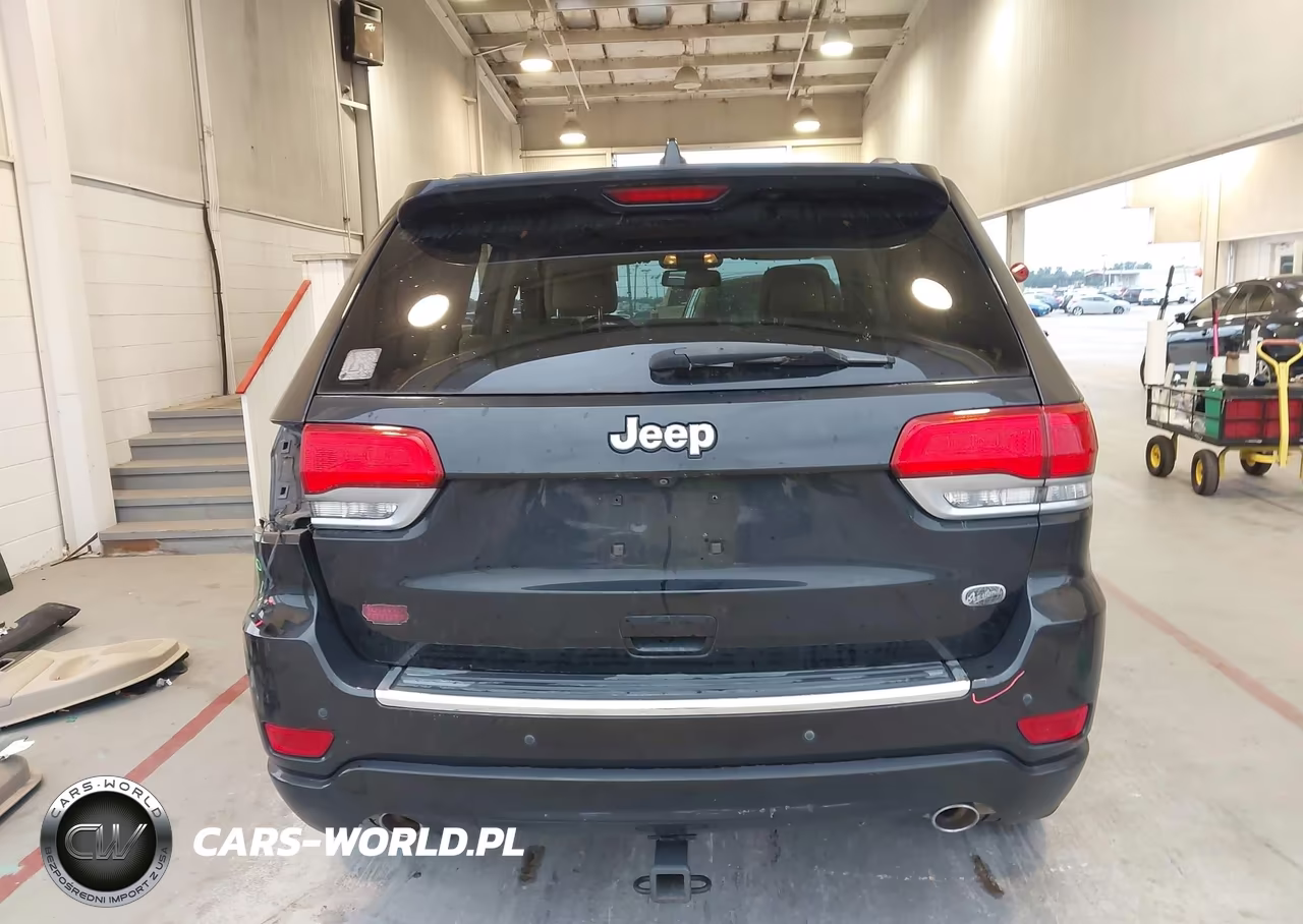 2014 Jeep Grand Cherokee Overland VIN:1C4RJECG5EC556109 - 17