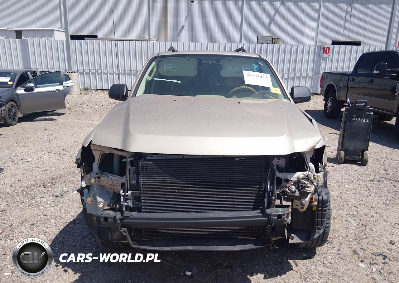 2011 Ford Escape Xlt VIN:1FMCU0D72BKA27180 - 13