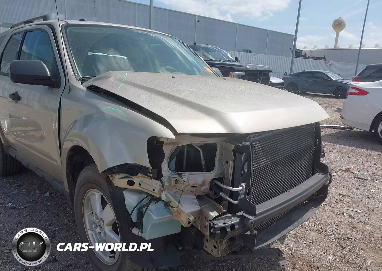 2011 Ford Escape Xlt VIN:1FMCU0D72BKA27180 - 6