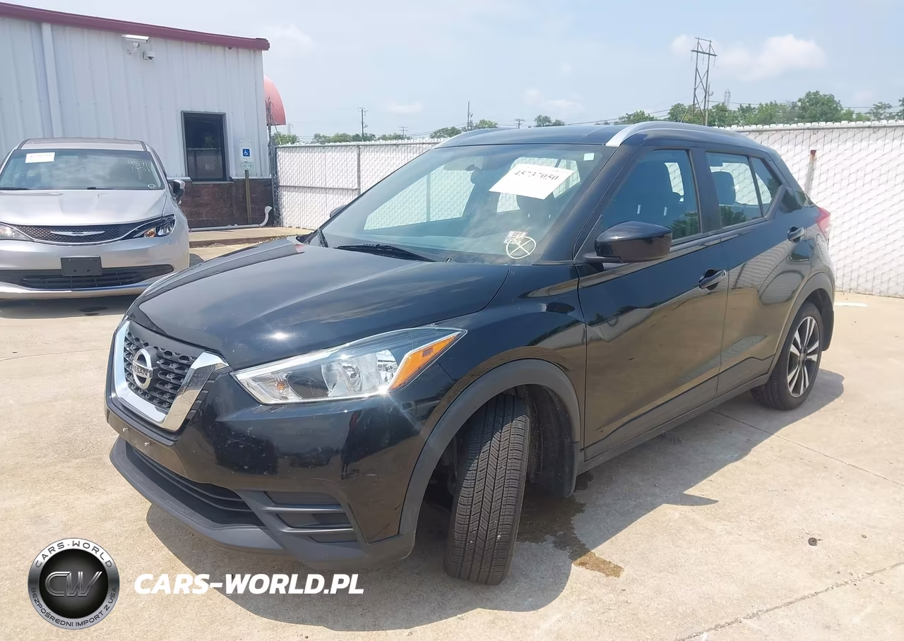 2019 Nissan Kicks Sv VIN:3N1CP5CU1KL488825 - 2