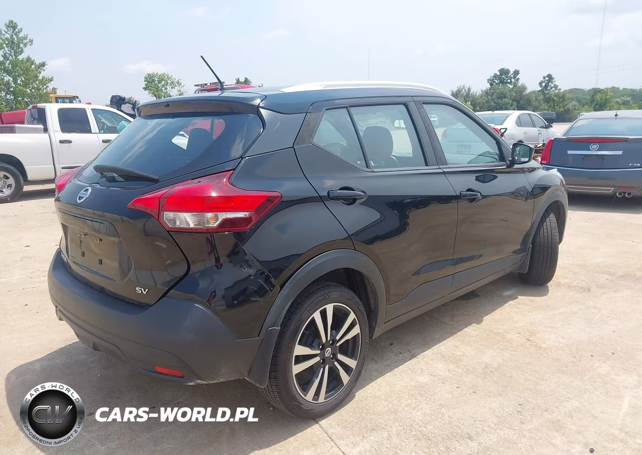 2019 Nissan Kicks Sv VIN:3N1CP5CU1KL488825 - 4