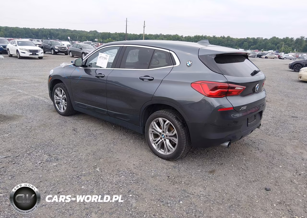 2018 BMW X2 xDrive28I VIN:WBXYJ5C32JEF79148 - 3