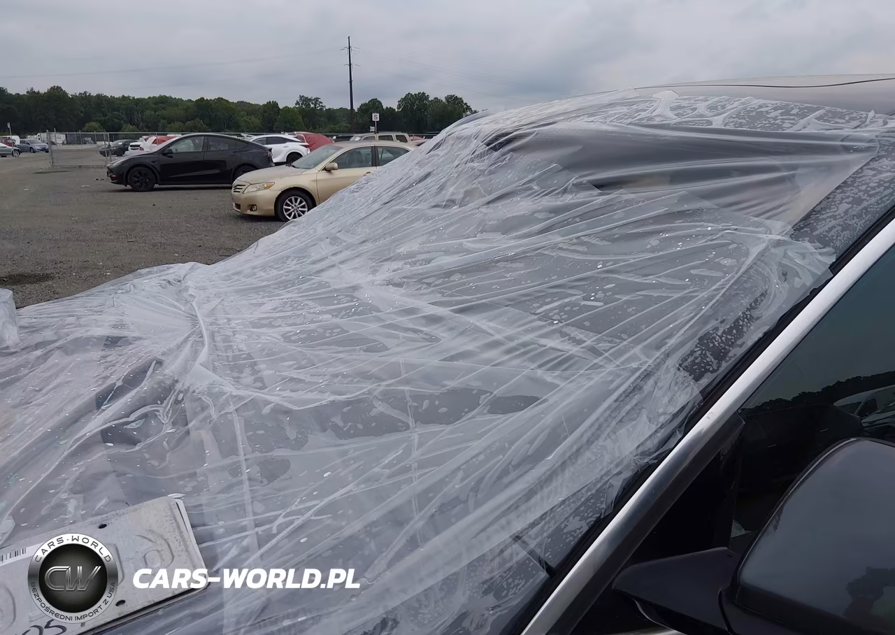 2018 BMW X2 xDrive28I VIN:WBXYJ5C32JEF79148 - 6