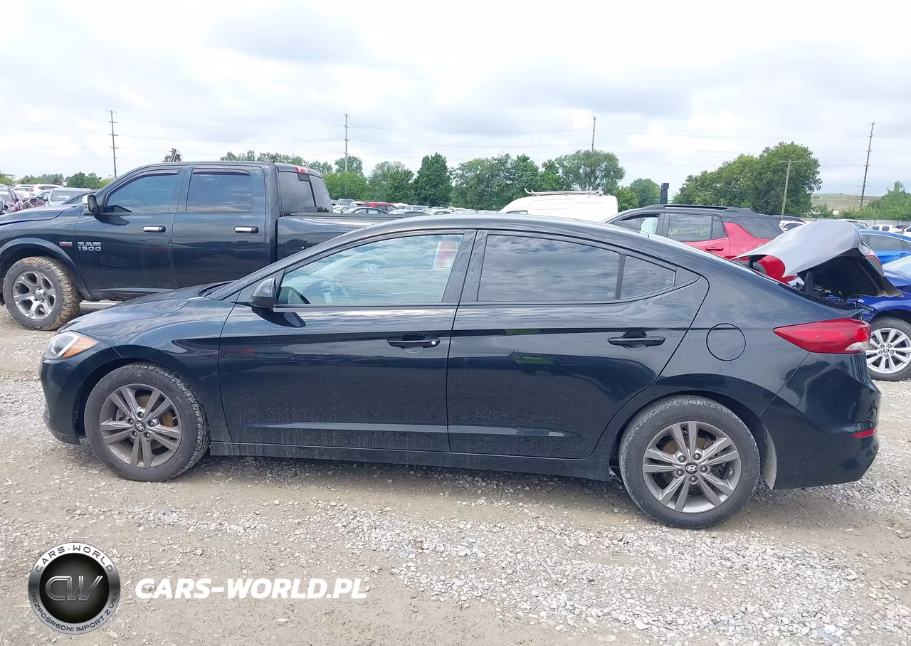 2018 Hyundai Elantra Sel VIN:5NPD84LF7JH347900 - 14