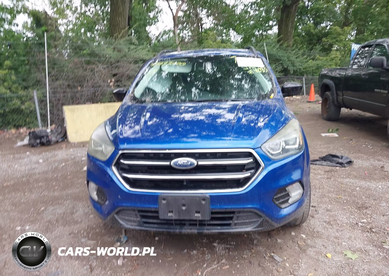 2017 Ford Escape Se VIN:1FMCU0GD5HUC24035 - 12