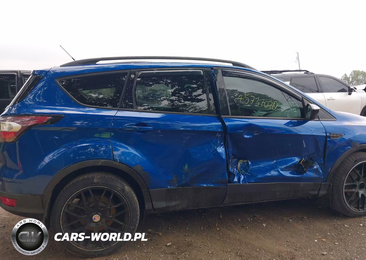 2017 Ford Escape Se VIN:1FMCU0GD5HUC24035 - 13