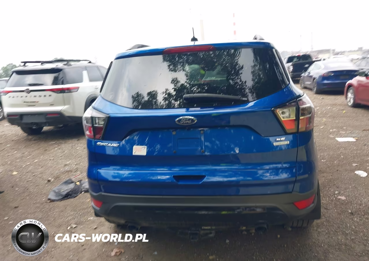 2017 Ford Escape Se VIN:1FMCU0GD5HUC24035 - 16