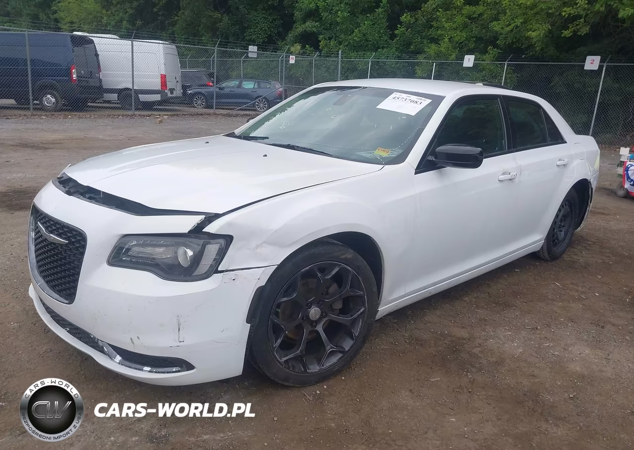 2020 Chrysler 300 Touring VIN:2C3CCAAG7LH128343 - 2