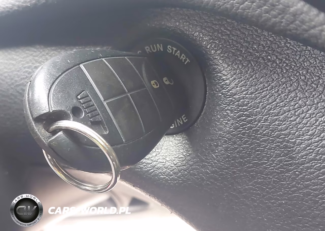 2019 Jeep Cherokee Latitude Fwd VIN:1C4PJLCB7KD405875 - 11