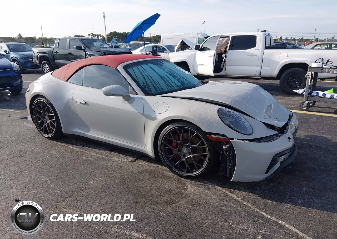2020 Porsche 911 Carrera 4S Cabriolet-Carrera S Cabriolet