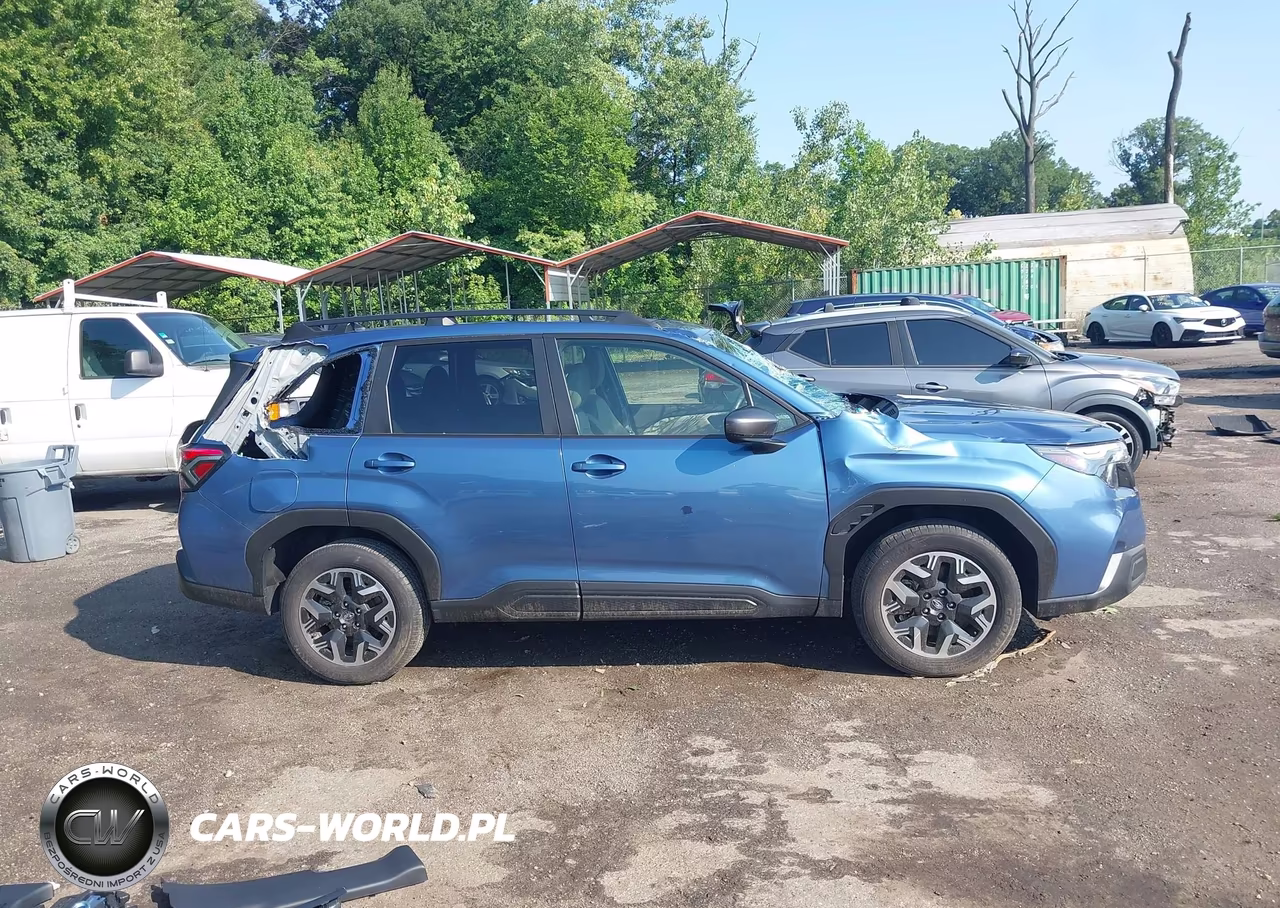 2025 Subaru Forester Premium VIN:JF2SLDBC4SH413642 - 14
