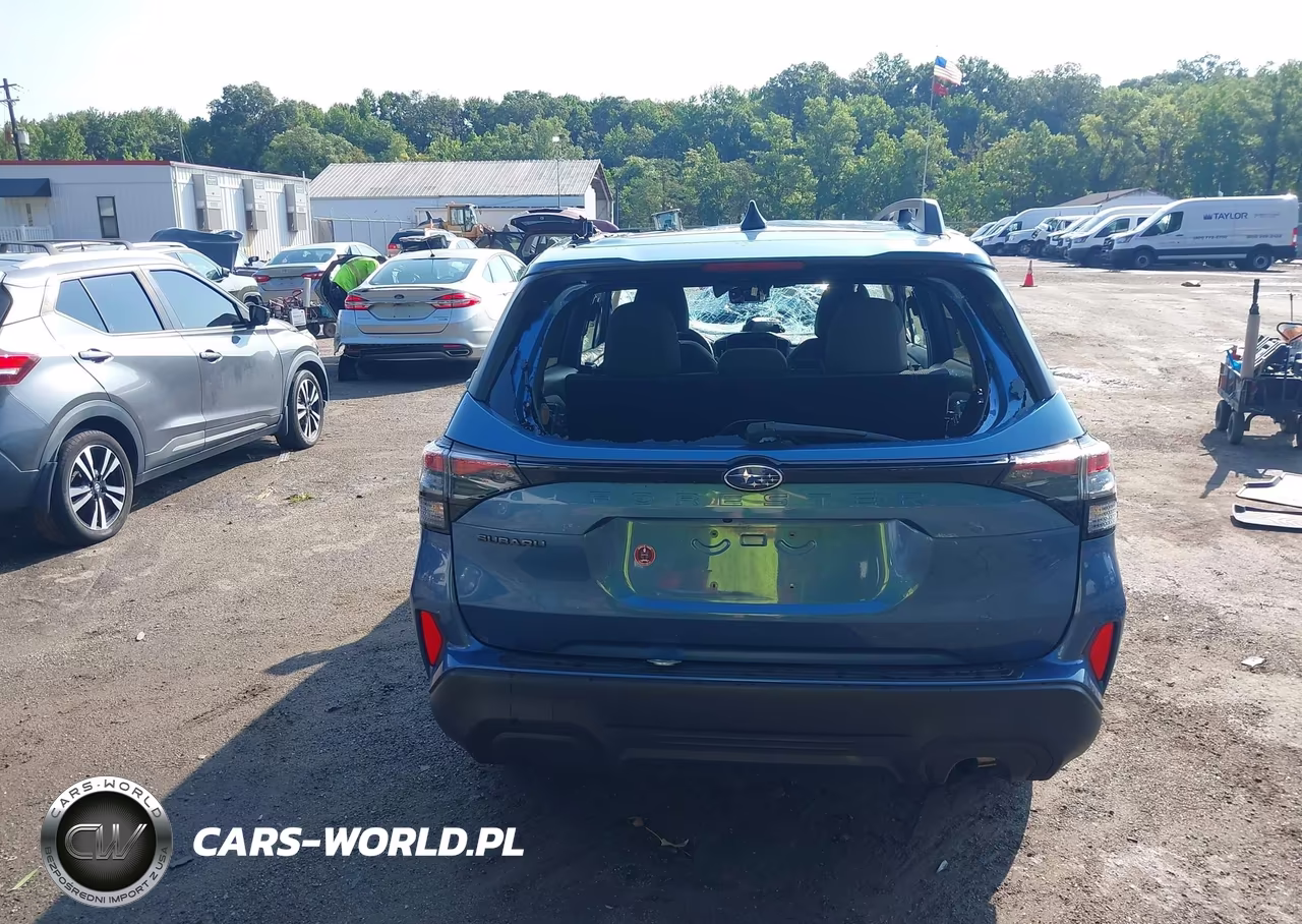 2025 Subaru Forester Premium VIN:JF2SLDBC4SH413642 - 17