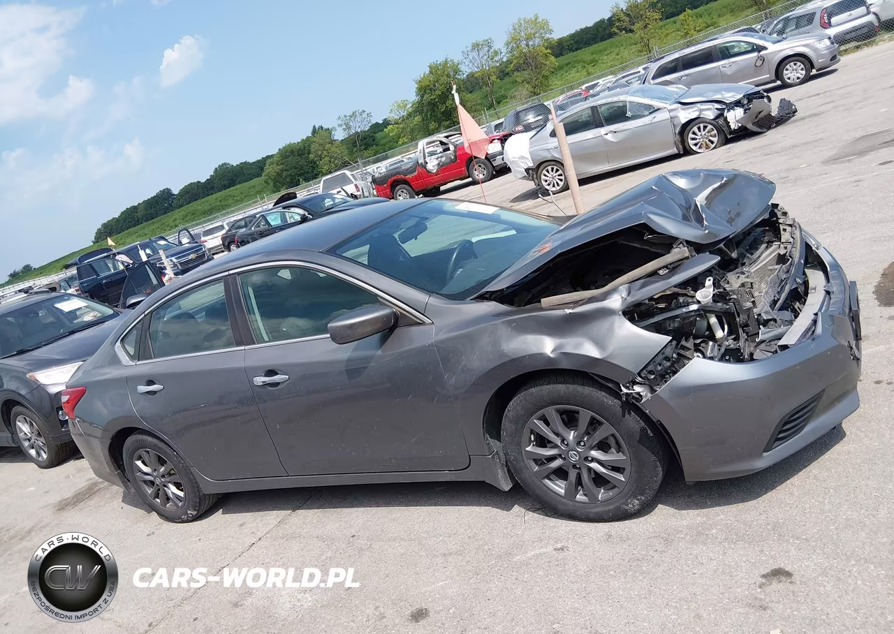2017 Nissan Altima 2.5 S VIN:1N4AL3APXHN322769 - 13