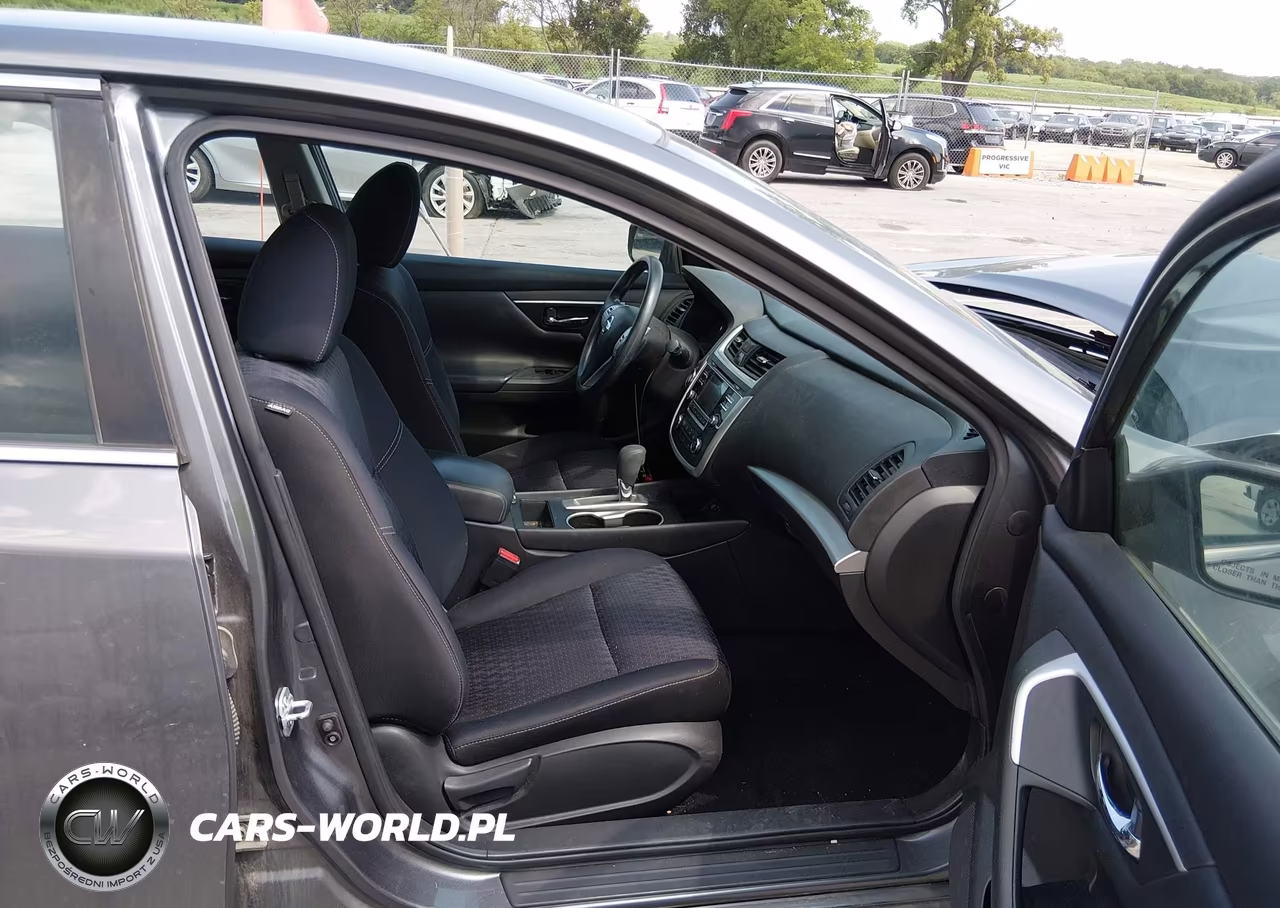 2017 Nissan Altima 2.5 S VIN:1N4AL3APXHN322769 - 5