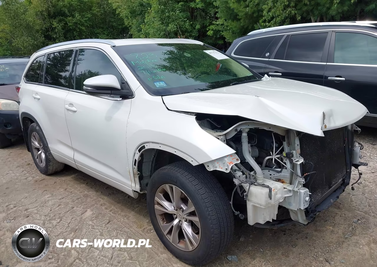 2015 Toyota Highlander Xle V6 VIN:5TDJKRFH2FS138225 - 1
