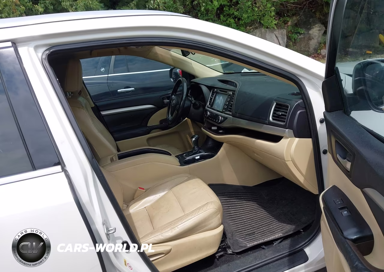 2015 Toyota Highlander Xle V6 VIN:5TDJKRFH2FS138225 - 5