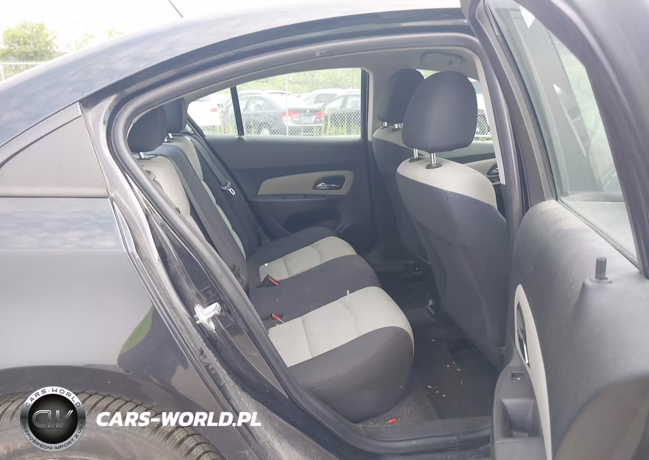 2016 Chevrolet Cruze Limited Ls Auto VIN:1G1PC5SG8G7222745 - 8