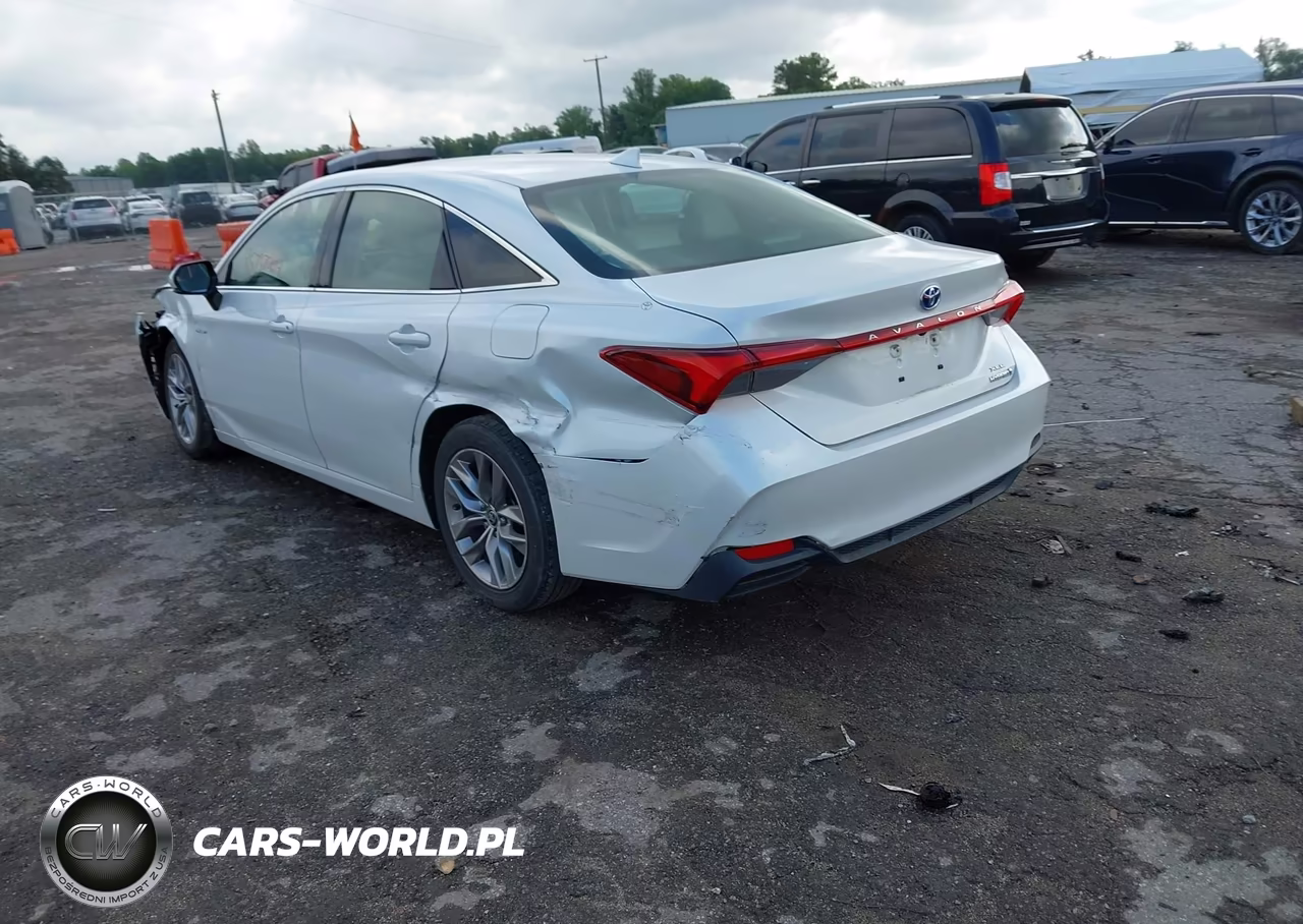 2020 Toyota Avalon Hybrid Xle VIN:4T1A21FB2LU018506 - 3