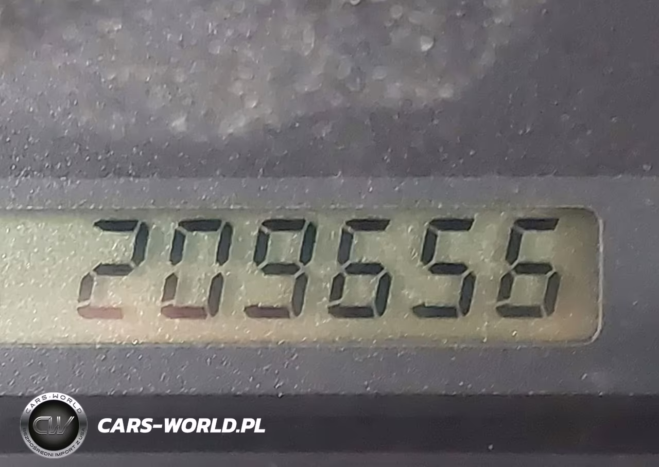 2006 Toyota Tundra Limited V8 VIN:5TBDT481X6S526146 - 16