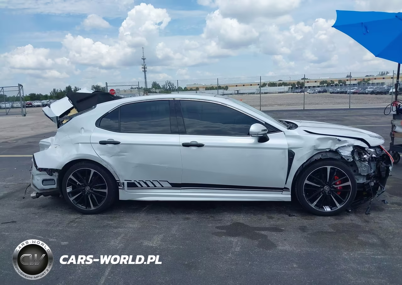 2020 Toyota Camry Xse VIN:4T1K61AKXLU983419 - 14