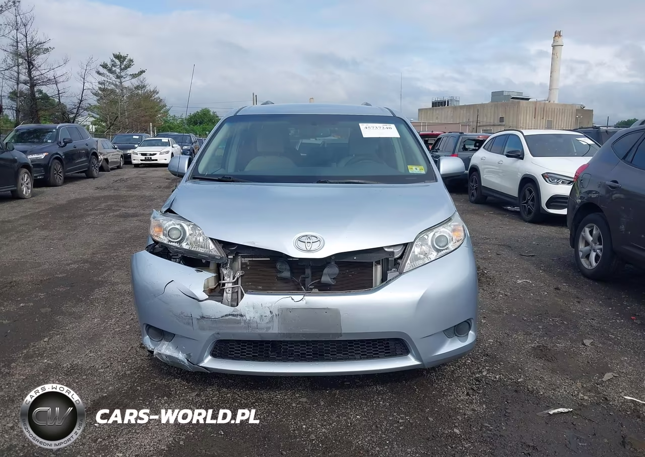 2013 Toyota Sienna Le V6 8 Passenger VIN:5TDKK3DC5DS372073 - 12